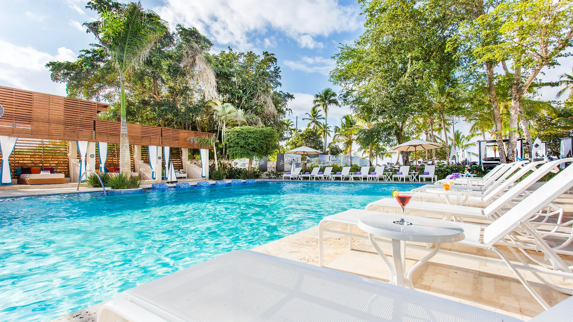 ***** Semesteranläggning (resort) Be Live Collection Canoa Hotell Bayahibe Dominikanska republiken