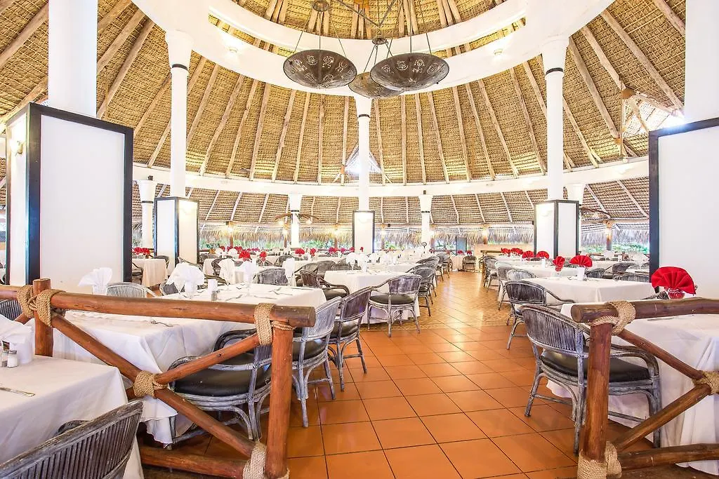 Be Live Collection Canoa Bayahíbe Feriested
